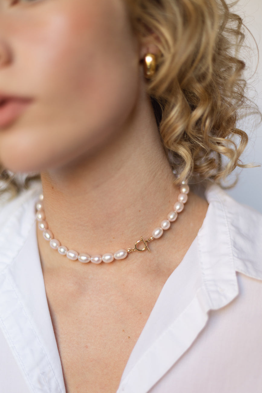 Blush Pink Pearl Necklace